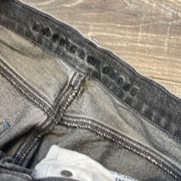 American Eagle distressed black/charcoal
Grey Jeans size 4 short - Picture 3 of 4